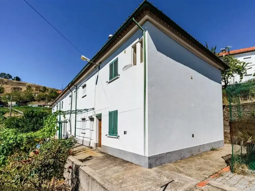 Semi-detached village house in Barroca Grande, Covilhã