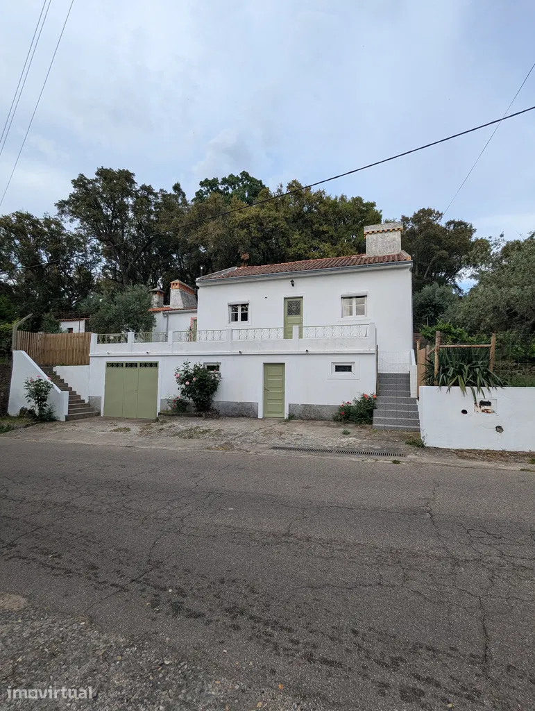2-bed house with river and mountain views, garden with olive trees, Ponte Velha, Marvão